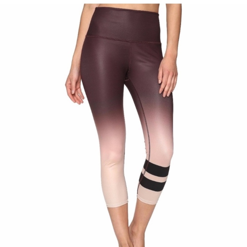 Alo Yoga high waist airbrush capri leggings